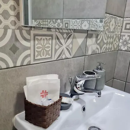 Clale Πανσιόν
