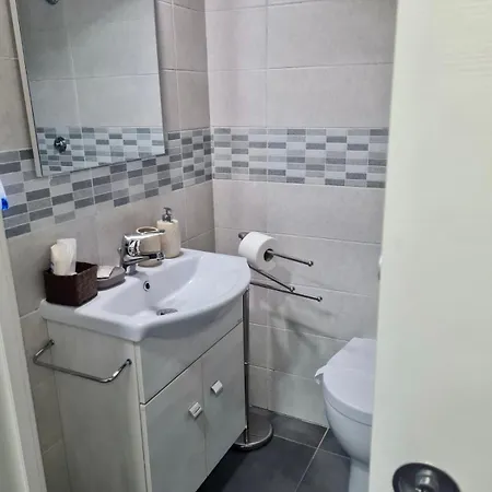 Clale Πανσιόν 4*